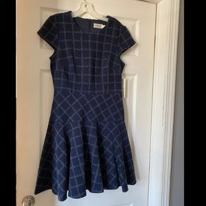 Gorgeous dress Eliza J sz10 dark blue/grey!